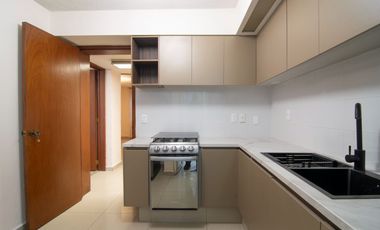 Departamento en Venta en Planta Baja en Jardines del Bosque, Guadalajara