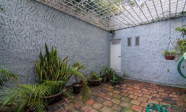 Departamento en Venta en Planta Baja en Jardines del Bosque, Guadalajara