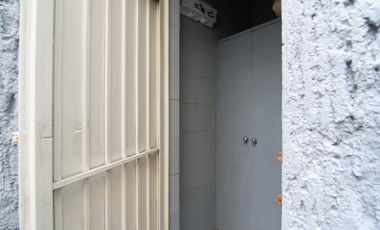Departamento en Venta en Planta Baja en Jardines del Bosque, Guadalajara