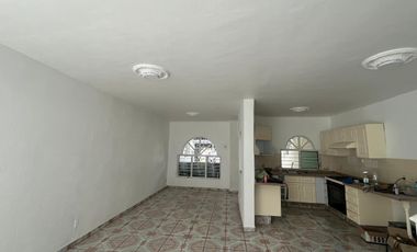HERMOSA CASA EN VENTA JARDINES DEL VALLE EN ZAPOPAN
