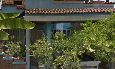 CASA EN VENTA EN TECOMAN, RECUPERACION BANCARIA