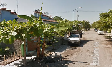 CASA EN VENTA EN TECOMAN, RECUPERACION BANCARIA