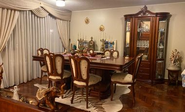 VENDO CASA 3 DORM SECTOR KENNEDY