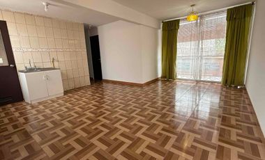 Departamento en Cuarto Piso