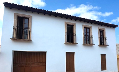 EN VENTA CASONA EN PÁTZCUARO MICHOACAN