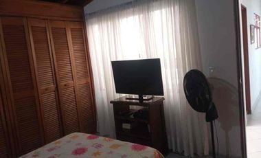 CASA TERCER PISO CON 86m2 SANTA TERESITA