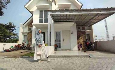 Rumah murah pake  banget  di jual cepat 590juta disamping Galaxy