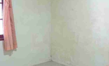 Disewakan Rumah 2 lantai Raya Babatan Pratama, SHM , dekat Citraland, PTC, National Hospital