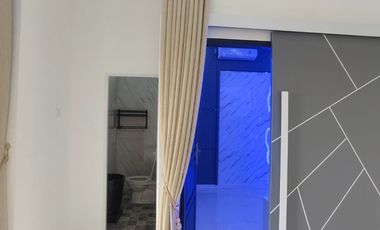 Rumah baru 2lt Semi Furnished murah, siap huni lokasi Tengku Bey / Simpang tiga Pekanbaru