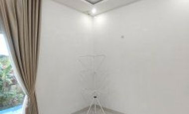 Rumah baru 2lt Semi Furnished murah, siap huni lokasi Tengku Bey / Simpang tiga Pekanbaru