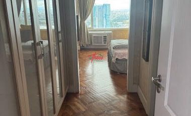 LIVE IN LEGENDARY LUXURY AT GOLDEN EMPIRE TOWER 🏢 ULTRA-SPACIOUS 3BR SKY-HIGH SUITE | 50TH FLOOR | MANILA BAY VIEWS