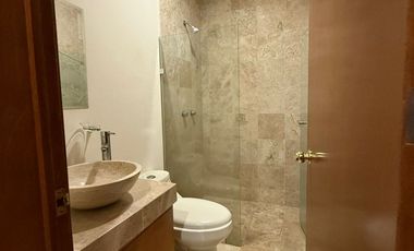 VENTA DE CASA EN CONDOMINIO, RESIDENCIAL AGAVE CON ACCESO FACIL A CIUDAD DE MEXICO, CERCA DE SANTA FE