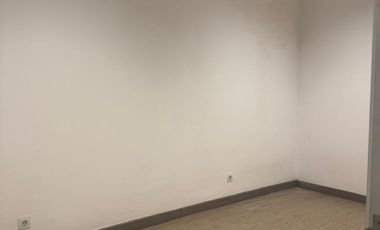 Rumah 2 Lantai The Riviera Puri Semi Furnished Siap Huni