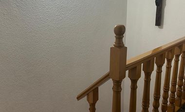 RENTA CASA AMUEBLADA EN LOS REYES TULTITLÁN