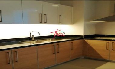 PARK TERRACES PENTHOUSE | AYALA CENTER MAKATI Brand New 3-Bedroom | 272 sqm | 50th Floor | Skyline & San Lorenzo View