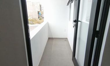 CASA SEMINUEVA AMPLIA Y LUJOSA EN RENTA CON RECÁMARA EN PB EN ZEN LIFE I CERCA DEL HEB EL MIRADOR QUERÉTARO