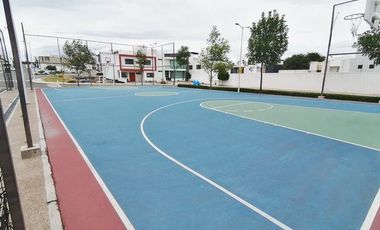 CASA SEMINUEVA AMPLIA Y LUJOSA EN RENTA CON RECÁMARA EN PB EN ZEN LIFE I CERCA DEL HEB EL MIRADOR QUERÉTARO
