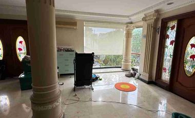 rumah cantik dan mewah di tengah kota balikpapan