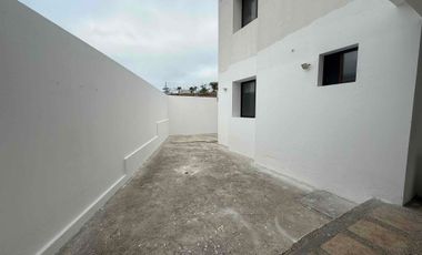 Alquiler de departamento en Manta en urbanización privada zona sur