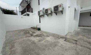 Alquiler de departamento en Manta en urbanización privada zona sur