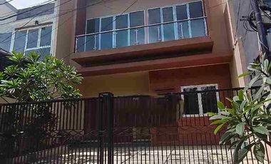 Dijual dan disewa rumah pulomas