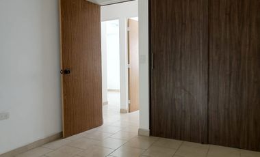 Casa en venta en fracc cerrado en Cd del Sol