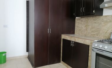 Casa en venta en fracc cerrado en Cd del Sol