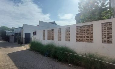 Rumah DP0% Siap huni dekat Ciledug / Graha Raya, dinding bata merah