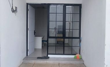 Rumah DP0% Siap huni dekat Ciledug / Graha Raya, dinding bata merah