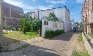 Rumah DP0% Siap huni dekat Ciledug / Graha Raya, dinding bata merah