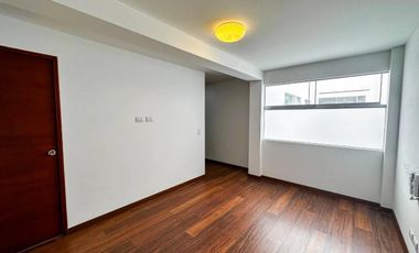 Estreno! Edificio de 3 Departamentos, Cerca Javier Prado, Jockey Plaza, U. de Lima