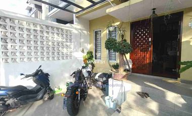 Sewa Rumah 2 Lantai Furnish Batam di Tiban 2