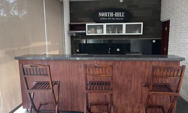 Dijual Bangunan Komersial Gedung Kantor Coffee Shop