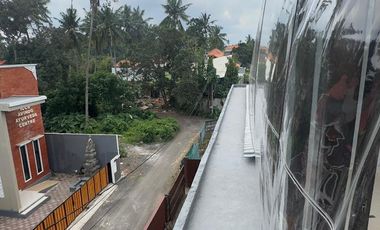 Dijual Bangunan Komersial Gedung Kantor Coffee Shop