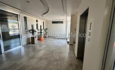 RENTA - Cañadas del Lago. Departamento con 3 recámaras y amenidades