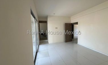 RENTA - Cañadas del Lago. Departamento con 3 recámaras y amenidades