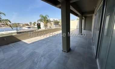 RENTA - Cañadas del Lago. Departamento con 3 recámaras y amenidades