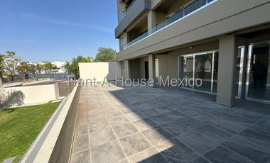 RENTA - Cañadas del Lago. Departamento con 3 recámaras y amenidades
