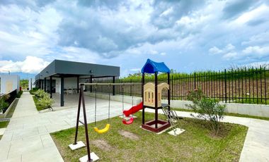 Extraordinario apartamento esquinero con vista a las montañas. Cerritos. Pereira - Colombia.