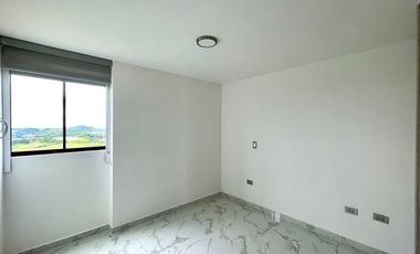 Extraordinario apartamento esquinero con vista a las montañas. Cerritos. Pereira - Colombia.