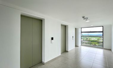 Extraordinario apartamento esquinero con vista a las montañas. Cerritos. Pereira - Colombia.