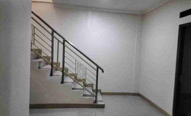 Rumah Baru 2 Lantai Siap Huni di BJI Mekarsari, Bekasi Timur