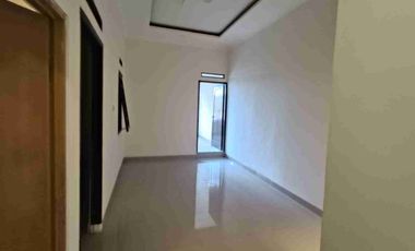 Rumah Baru 2 Lantai Siap Huni di BJI Mekarsari, Bekasi Timur