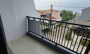 Rumah Baru 2 Lantai Siap Huni di BJI Mekarsari, Bekasi Timur