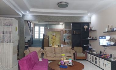 Dijual Rumah plus Gudang Material Cisangkan Cimahi Tengah kota Cimahi