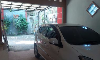 Dijual Rumah plus Gudang Material Cisangkan Cimahi Tengah kota Cimahi