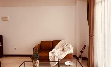 Disewakan Apartemen Permata Hijau Suites Tipe 2 BR Furnished