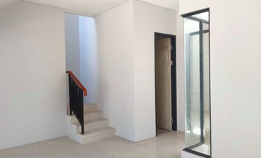 Dijual Rumah Minimalis, Pondok Tjandra Indah, Cluster Ruby