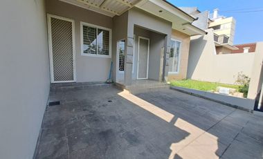 Disewakan Rumah Bagus LB150m di Villa Melati Mas Serpong TangSel, KD25102103