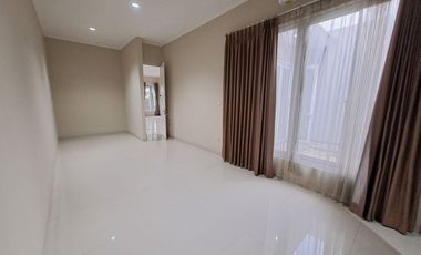 Disewakan Rumah Bagus LB150m di Villa Melati Mas Serpong TangSel, KD25102103